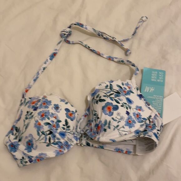 H&M Bikini Set. New. - Picture 9 of 16